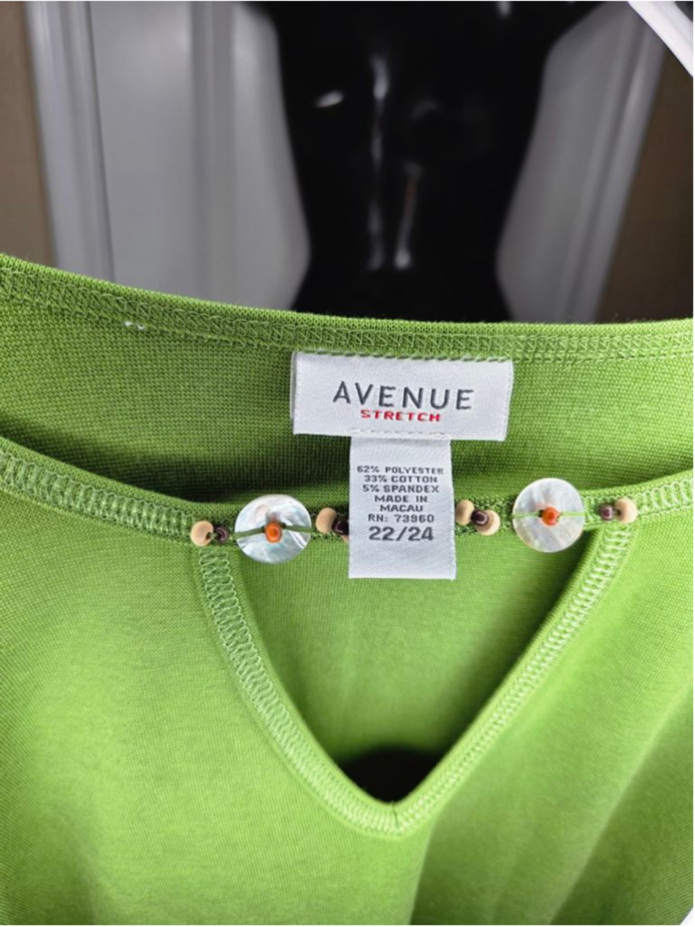 Avenue Green Tunic Top with Beaded Detail Women’s Plus Size 22 - Picture 5 of 5